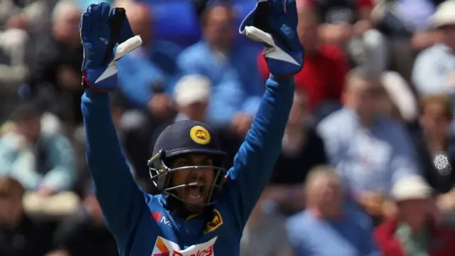 Dinesh Chandimal appeals for lbw