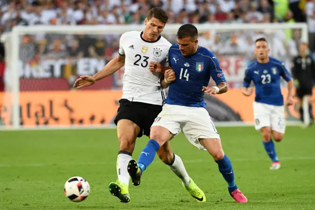 Mario Gomez, Stefano Sturaro