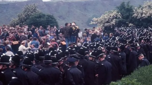 Thousands of miners and police clashed at the Orgreave coking site in South Yorkshire