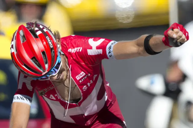 Ilnur Zakarin celebrates