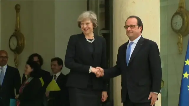 Theresa May meets Francois Hollande