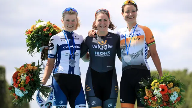 Lotta Lepisto, winner Chloe Hosking and third placeD Marianne Vos celebrate