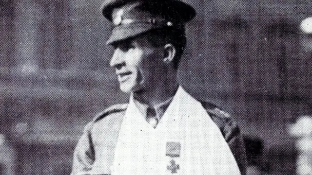 Corp Joseph Davies receiving the Victoria Cross