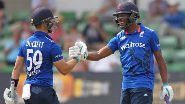 Ben Duckett and Daniel Bell-Drummond