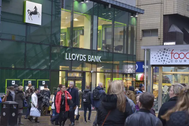 LLoyds branch