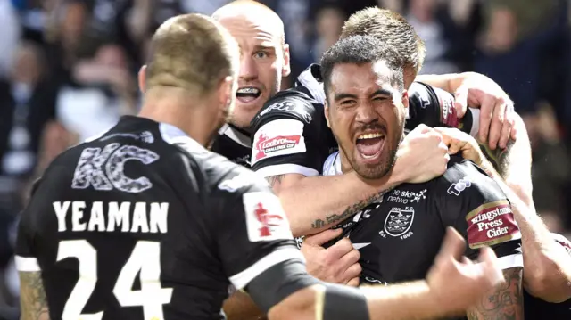 Fetuli Talanoa celebrates his try for Hull FC