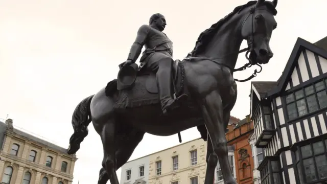 Prince Albert statue in Wolverhampton