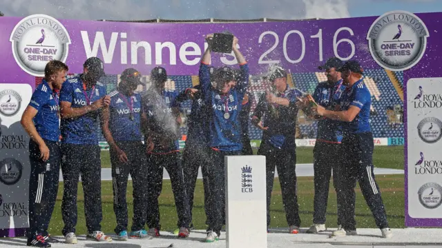 England celebrate their ODI series win