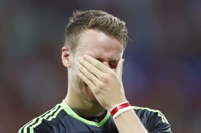 Chris Gunter cries