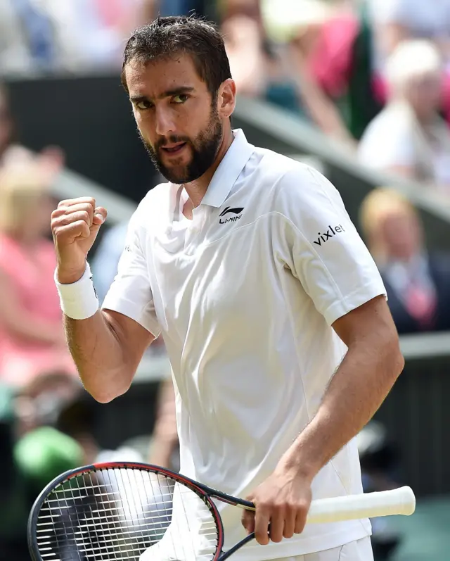 Cilic holds