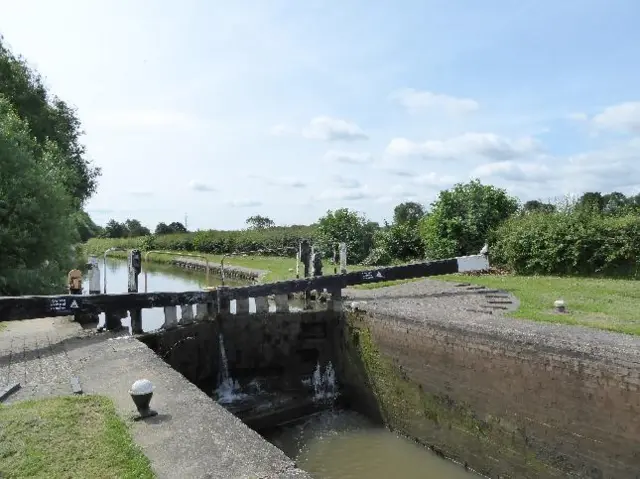 South Wigston canal