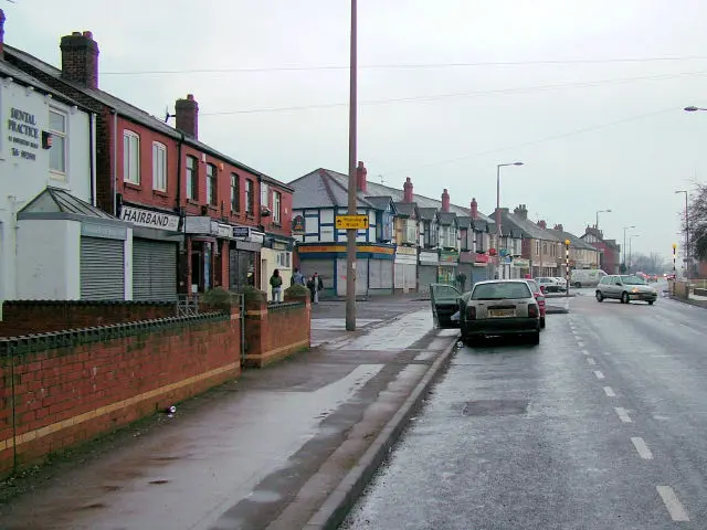 Main road through Thurnscoe