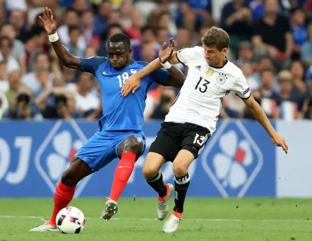 Thomas Muller and Moussa Sissoko