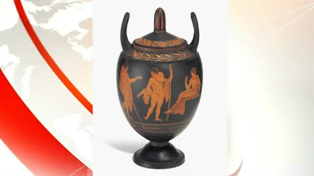 The Wedgwood vase which is being auctioned
