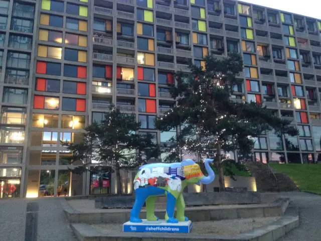 Elephant in front of Park Hill flats