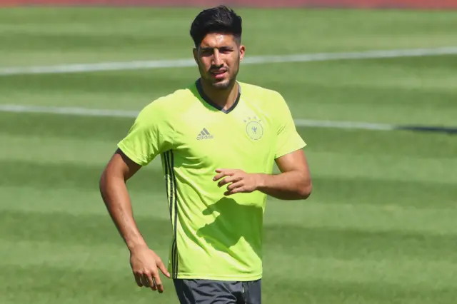 Emre Can warms up