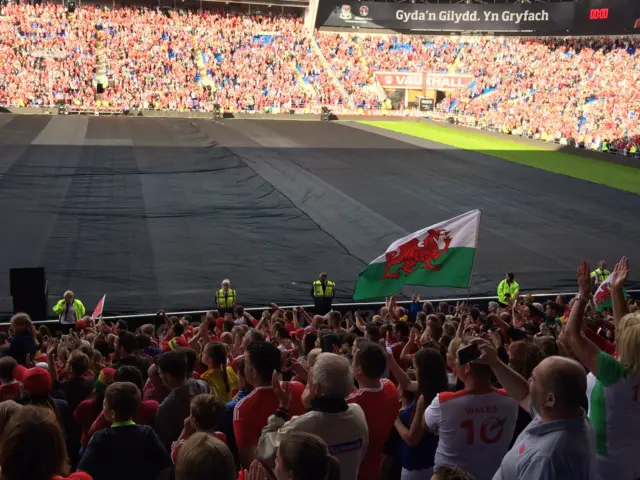 Chris Coleman arrives