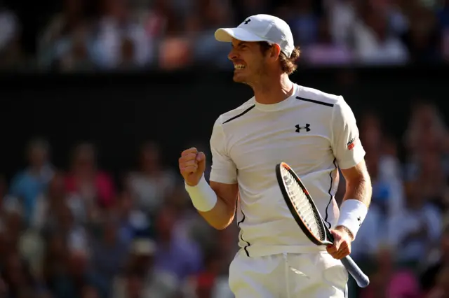 Andy Murray celebrates