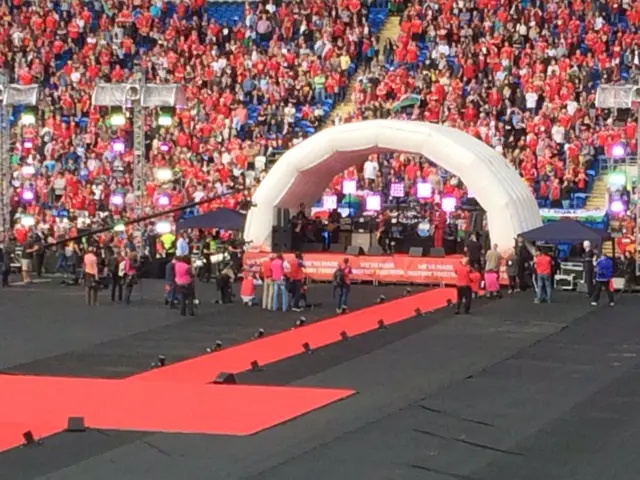 Chris Coleman speaks at stadium