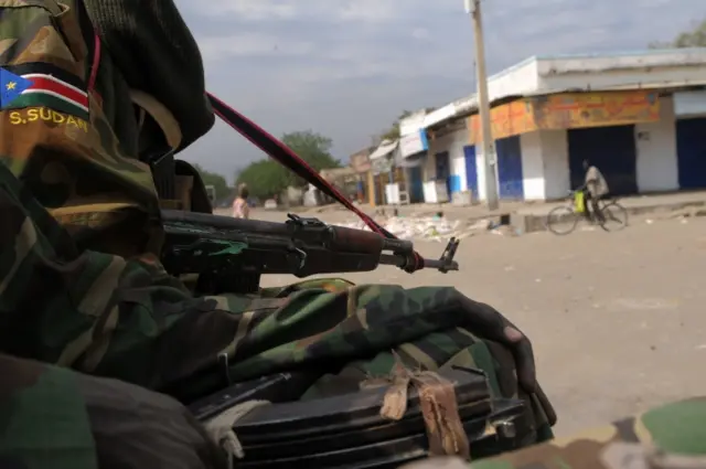 South Sudan soldier