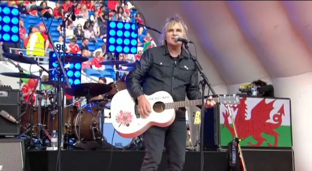 Mike Peters