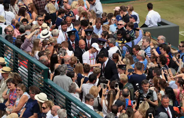 Murray autographs