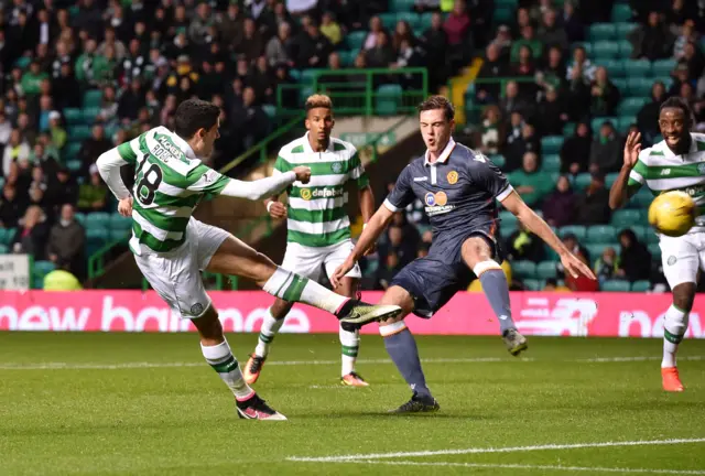 Tom Rogic scores