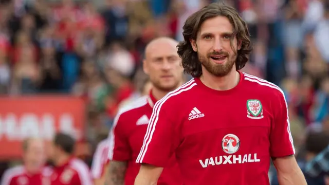 Joe Allen in Wales shirt