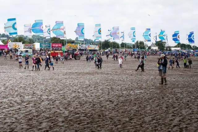 Glastonbury 2016