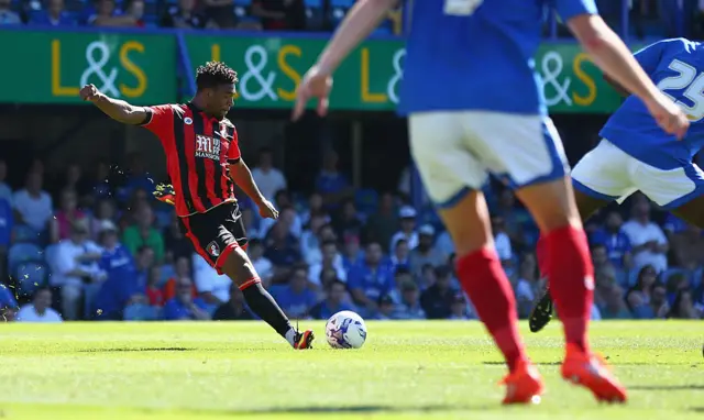 Jordon Ibe taking a free-kick