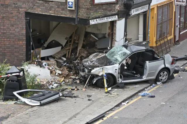 Scene of Luton crash