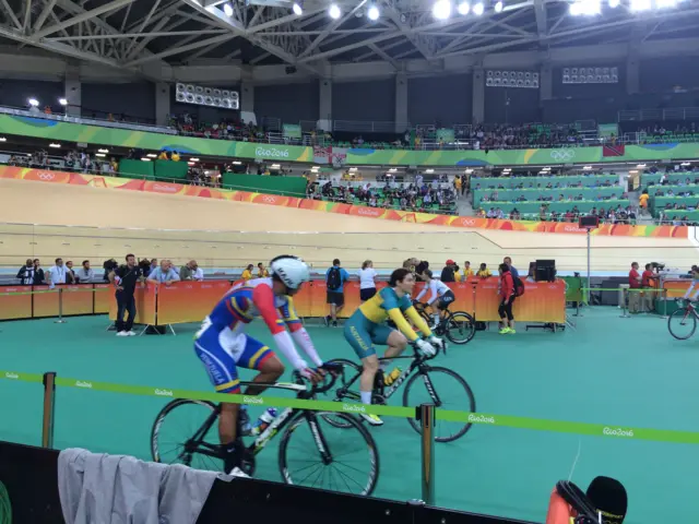 Track cycling warming up