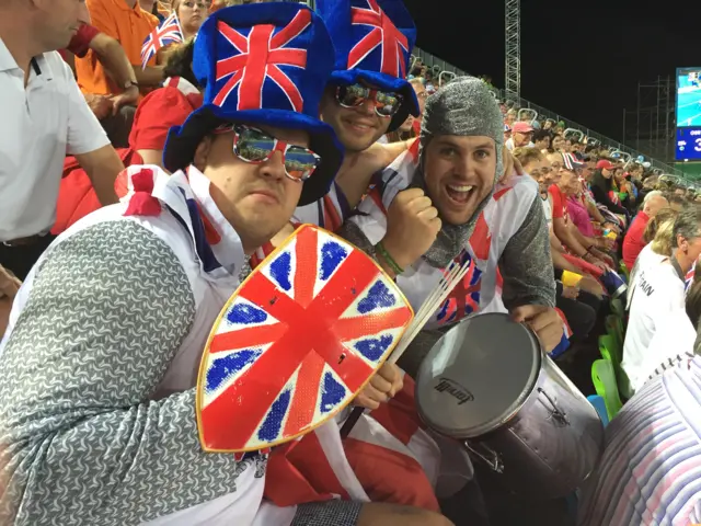 British fans drumming