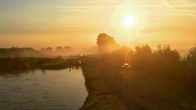 Sunrise at Hurleston locks near Nantwich