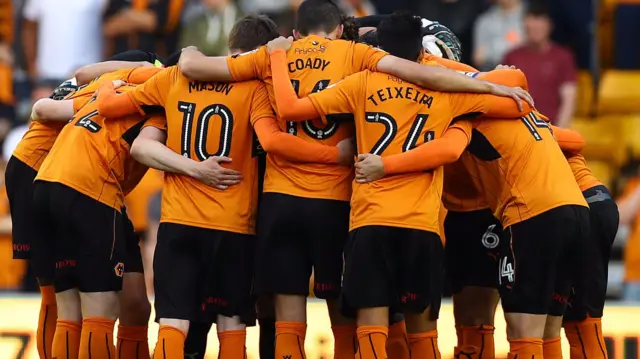 Wolves huddle