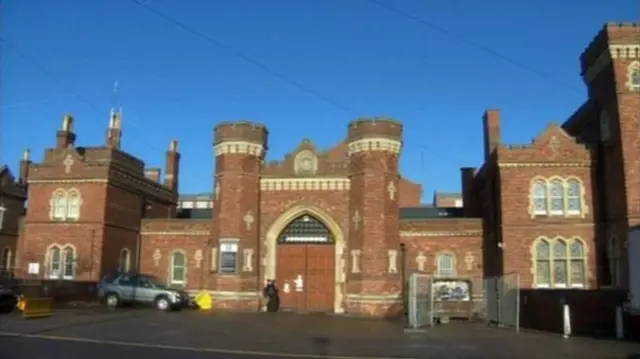 Lincoln prison