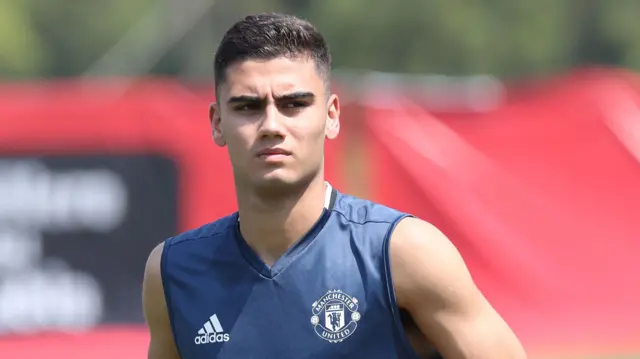 Andreas Pereira