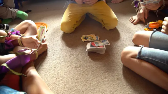 kids playing cards