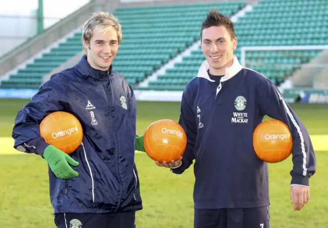 Kevin Thomson (left) and former Hibs team-mate Scott Brown