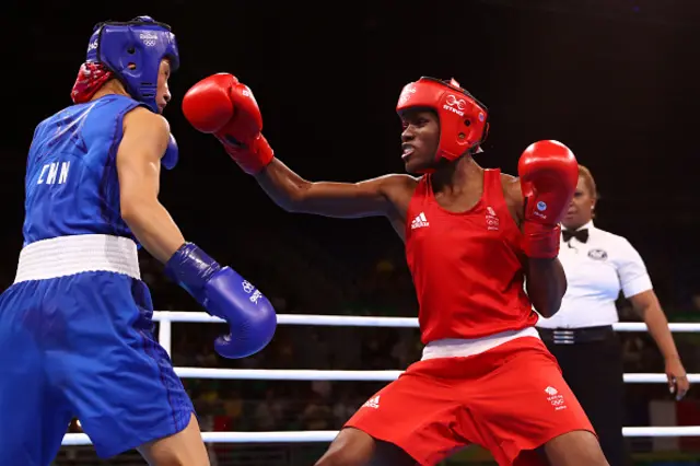 Nicola Adams fights Cancan Ren at the Rio Olympics