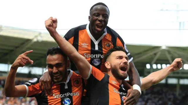 Hull celebrate