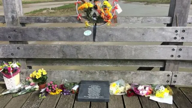 Flowers laid on Shoreham Toll Bridge