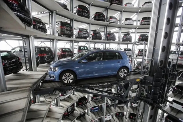 VW Golf factory