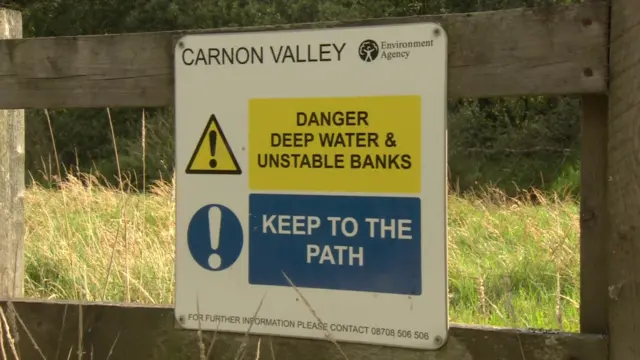 Carnon Valley warning sign