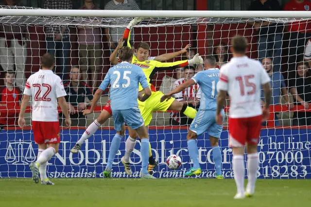 Peter Crouch scores for Stoke City