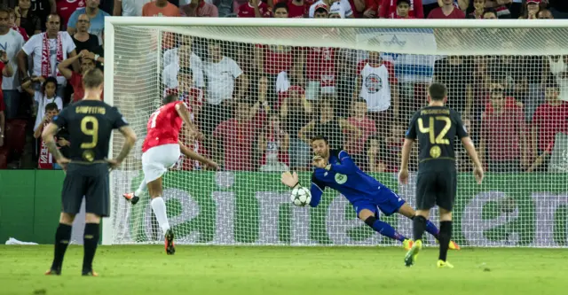 Craig Gordon saves Maharan Radi's penalty