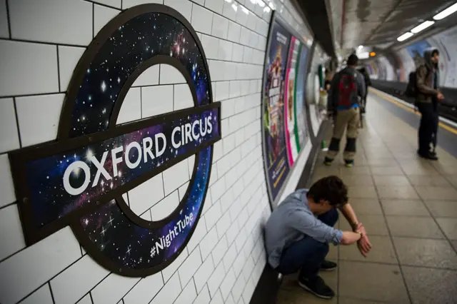 Oxford Circus tube