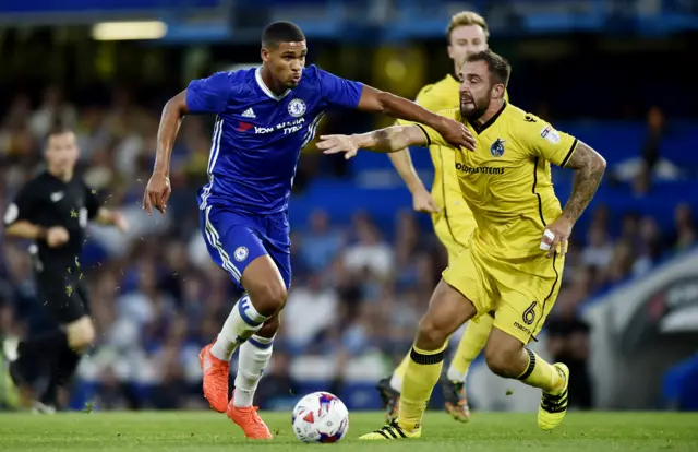 Chelsea's Ruben Loftus-Cheek in action