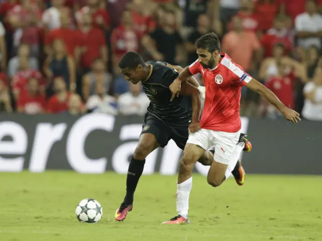 Celtic's Saidy Janko and Hapoel Beer Sheva's Ofir Davidzada in action