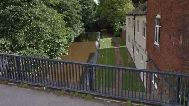 Caldon Canal in Stockton Brook